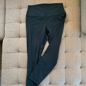 Lululemon Align capris